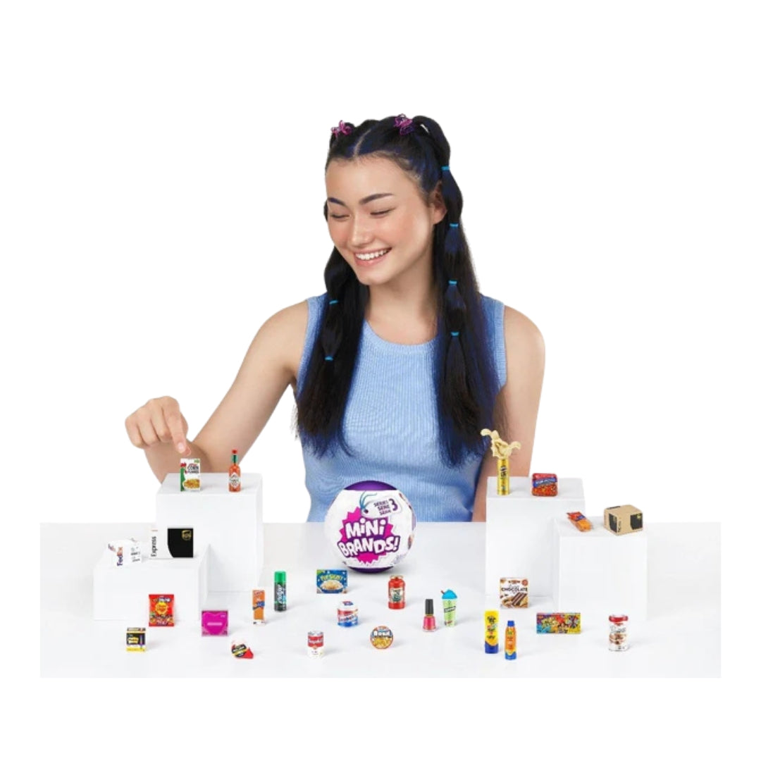 Mini Brands 5 Surprise Global Series 3 (Assorted)
