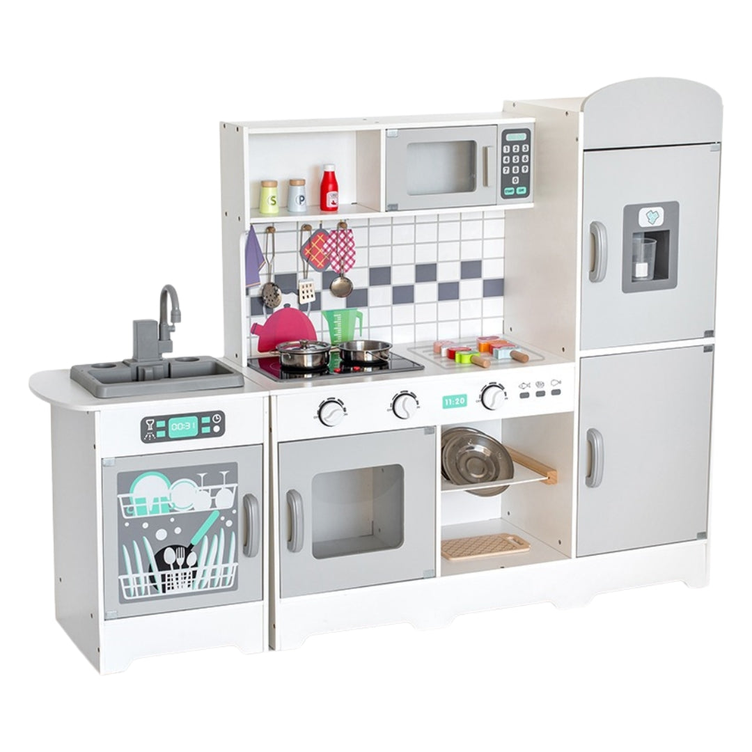 Luxury Four-Grid Kitchen