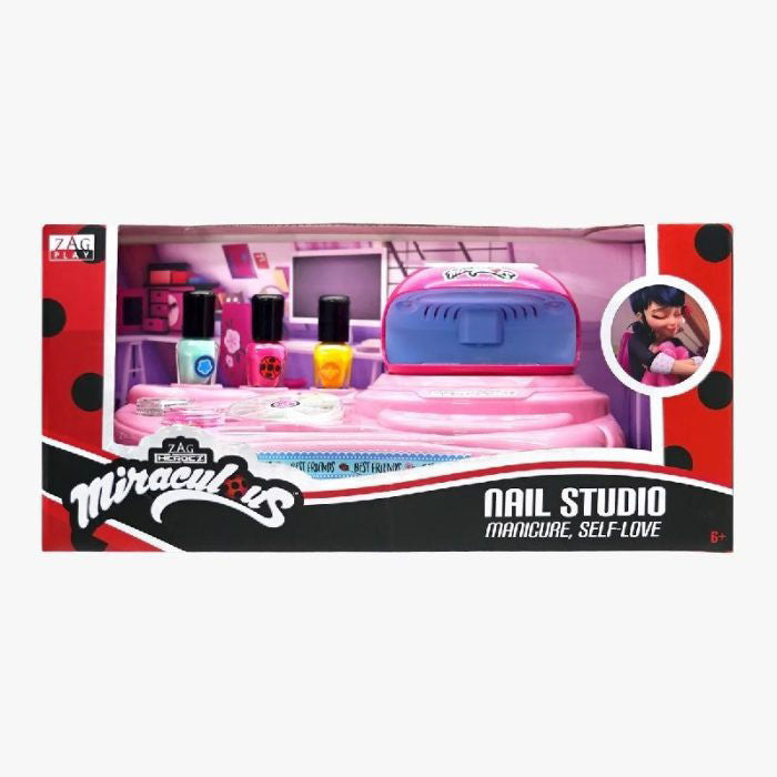 Miraculous Marinette Nail Studio