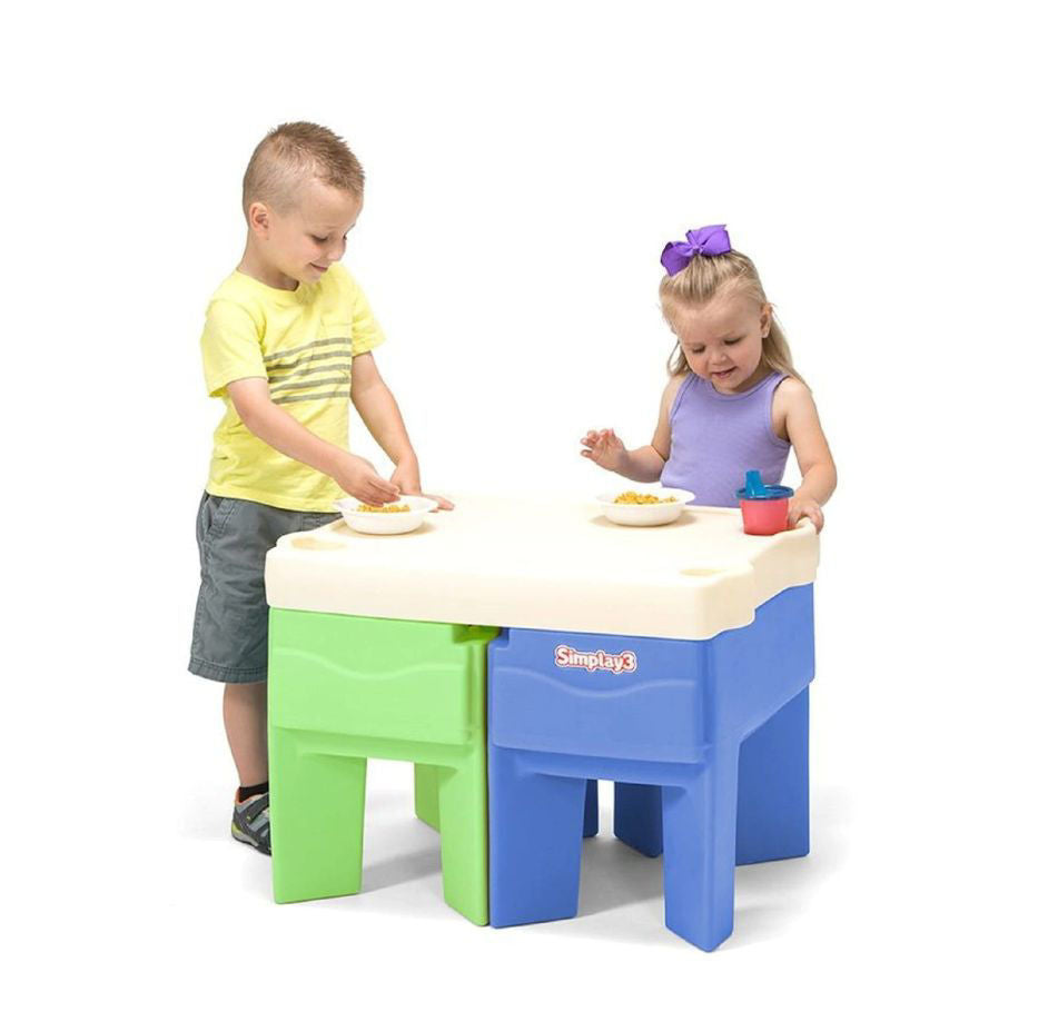 In & Out Sand & Water Activity Table