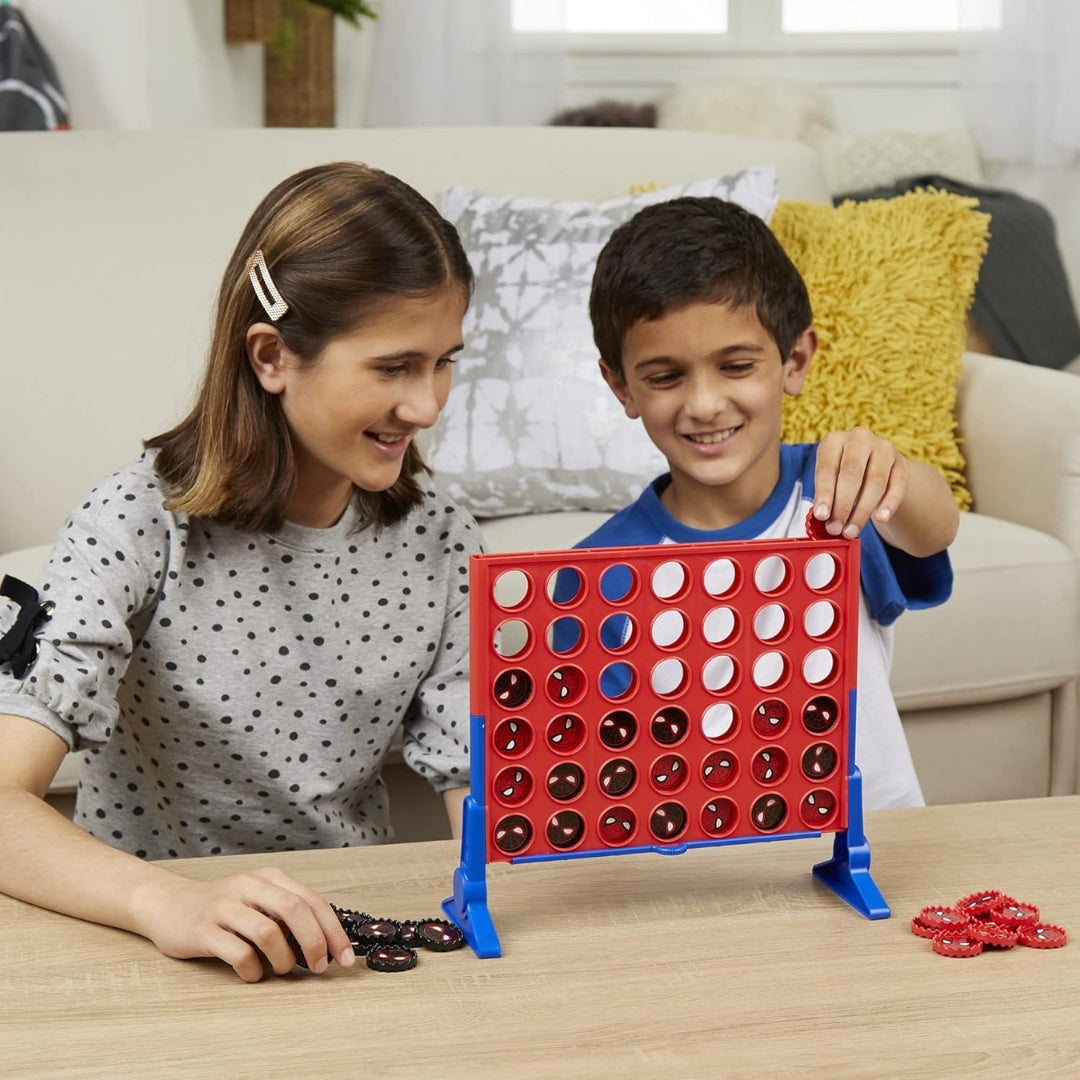 Connect 4 Spider Man Edition