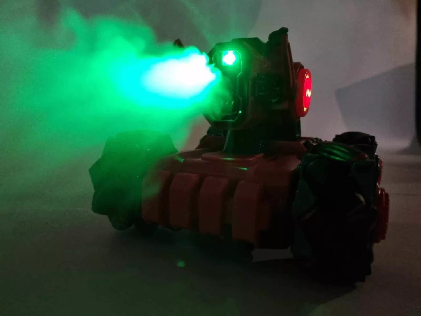 Rc Spray Battle Tank