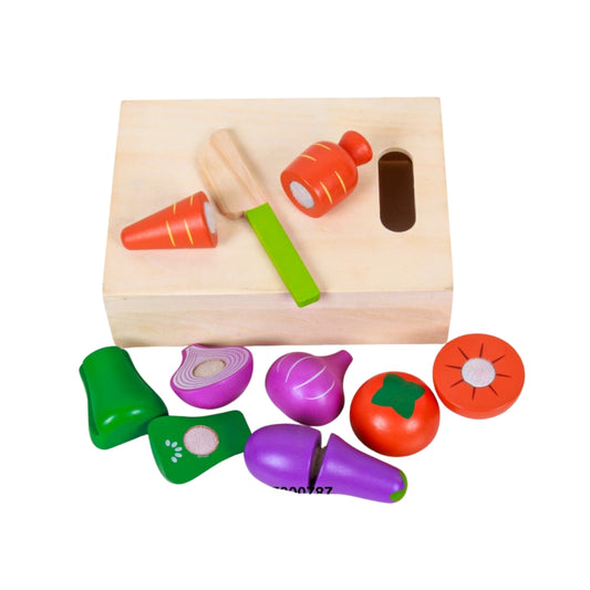 Wooden Vegetables Cutting Set