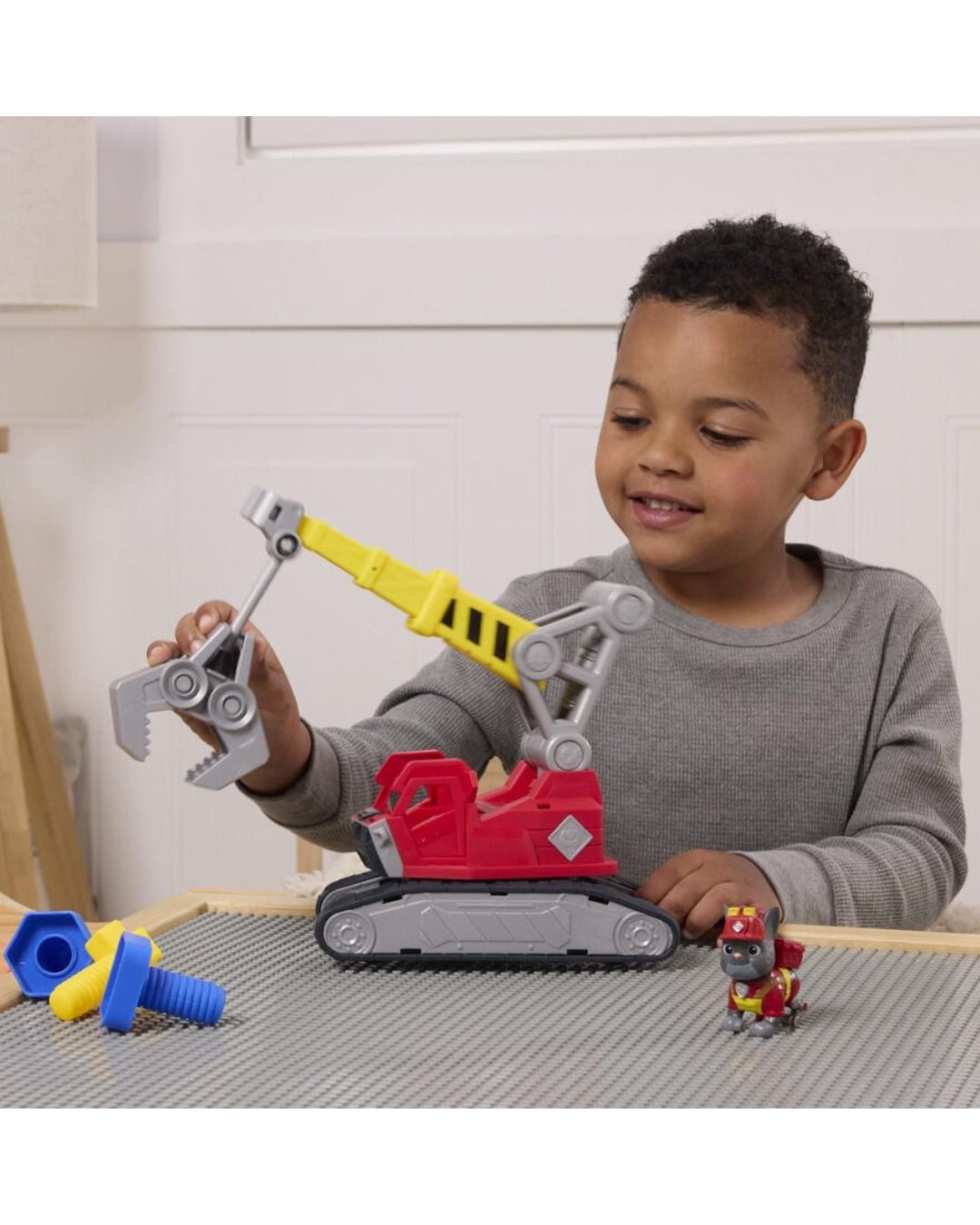 Rubble Chargers Tool Vehicle with Figure